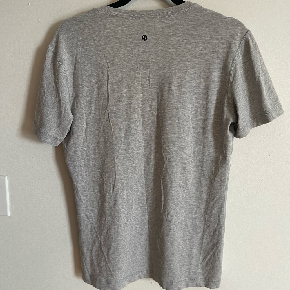 Lululemon V-neck T-shirt in Gray Size is Unknown